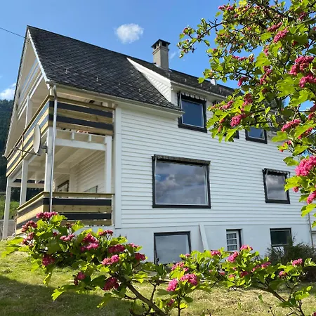 Store Ringheim - Hjadlane * Voss